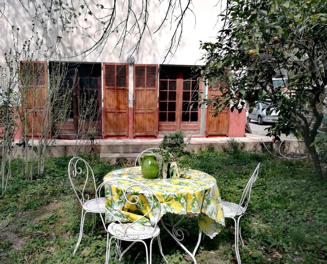 Joli Appartement Dans Villa Entre Nice Et L'Arriere Pays Castagniers Exteriör bild